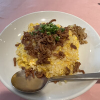 シェフス - 玉子炒飯に味付け挽肉がたっぷり