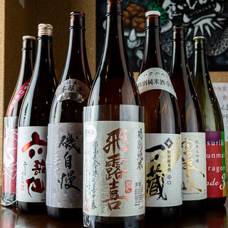 [Wide range of lineup] Carefully selected local sake and wine that go well with the dishes