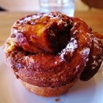 フラットホワイト コーヒー ファクトリー - ブリオッシュ