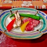 彩つむぎ - 温物　とちぎ和牛の陶板焼き　地場野菜色々