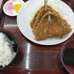 Tanakaya - アジフライ定食、ご飯小盛