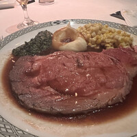 ロウリーズ・ザ・プライムリブ 恵比寿ガーデンプレイス店 - 