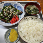 Miyoshiya Shiyokudou - ニラレバー定食