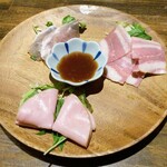 和牛肉寿司&シュラスコ食べ放題 個室肉バル ウォルトンズ - 