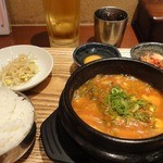 ベクトラジ - 赤スンドゥブチゲ定食 ￥680