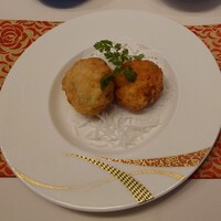 銀座アスター 新宿賓館  - 海の幸の広東風揚げ物