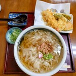 Ishimatsu - 天ぷらきしめん　900円（麺大盛＋100円）