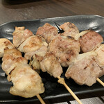 Kushidokoro Nishugin - 豚精肉＆鳥生肉(しお味)