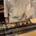 とり茶太郎 - 手羽山椒飯を焼く