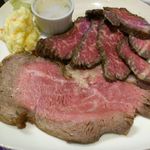 ビーフシチューとハンバーグステーキのお店 BUN吉 - New：ローストビーフのアップ