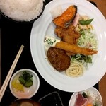 Egao Shokudou - ハッピー定食