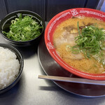 麺処 あきら - 屋台ラーメン&飯(中)ネギトッピング。
