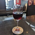 炭火焼肉うしまつ - グラスワイン 赤