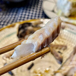 カネヒデ小林商店 - 見てこのプリップリの身　お箸で触るだけでプルンと骨から外れます