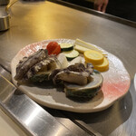 神戸牛 個室 ステーキ 吉祥 - アワビの鉄板焼き