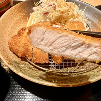 豚しゃぶ せいろ蒸し 豚匠 なんば邸 - 衣薄くてカリカリ♫ほんま美味い♫