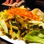 Tsukiakari - お通し　サラダ