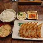 Suke Masa - 餃子定食A