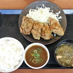 Kara yama - 出汁カレーからあげ定食（ご飯大盛り）
