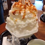 秀月堂 - 限定かき氷　キャラメルココナッツ　甘そうなネーミングですが、実にあっさり味でした