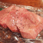 よろにく - 厚切りタン