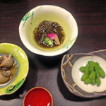 Teradomari Onsen Hokushinkan - 佐渡梅貝、岩もずく酢、黒崎茶豆(夕食)