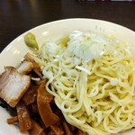 えーちゃん食堂 - ざるラーメン(茹で前250g) 900円、メンマ 300円