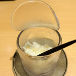 鳥匠 いし井 - ピーチパインのアイス