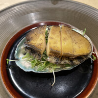 鉄板焼LOJI - 鮑　肝とバターのソースで