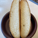 BALCOOK - パンはサクサクタイプ。