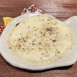 鳥匠 いし井 - カチョカバロチーズ焼き