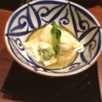 瓢嘻 西麻布店 - 高い割りの味・サービス。土地代なんだなって感じ。不味くも、嫌な事されたわけでもないけど、コスパが悪い。これなら今半行く。もう行かないなぁ。