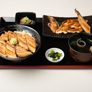 炭焼あなご やま義_2