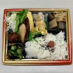 クック・チャム - 幕の内弁当 ¥800