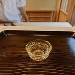 片折 - 出汁のテイスティング