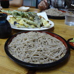そば処　もくりん - ざる蕎麦大盛りと天ぷら盛合わせ