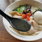 Noodles Labo 香蕎庵 - スープ