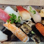 玄海鮨 - マグロ  イカ  ホッキ貝  カンパチ  タコ  エビ  アナゴ  トビコ軍艦