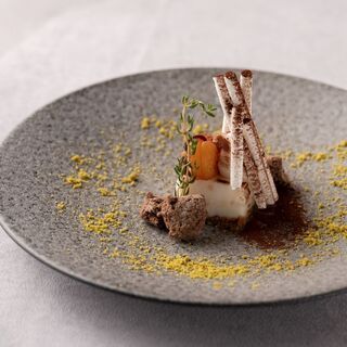 MAIN DINING CABANA_1