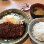 名古屋名物 みそかつ 矢場とん - ロースとんかつ定食