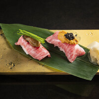 和牛握り寿司食べ比べ2貫