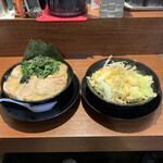 横浜家系ラーメン 善喜家 - 