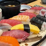 Sushi Yuasa - にぎり寿司一人前半 １５００円