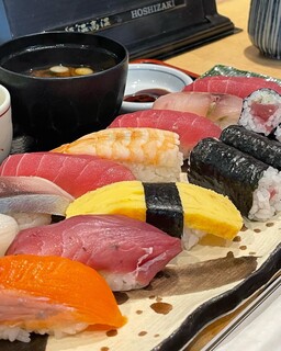 Sushi Yuasa - にぎり寿司一人前半 １５００円