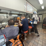 ミスター・ギョーザ - 店内