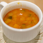 pikothipikota - ブーケサラダ 1650円 のスープ