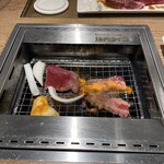 Yakiniku Raiku - 