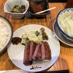 利久 - ランチの牛たん定食