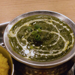 デリーダーバル - ほうれん草パニール