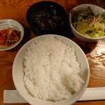 焼肉 ホルモン 牛繁 - 